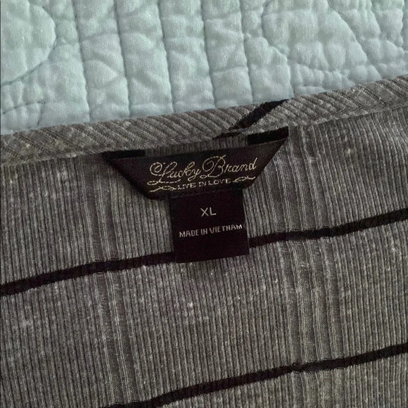 Lucky Brand Gray and Black Fitted Ribbed Long Sleeve Tee - Picture 2 of 4